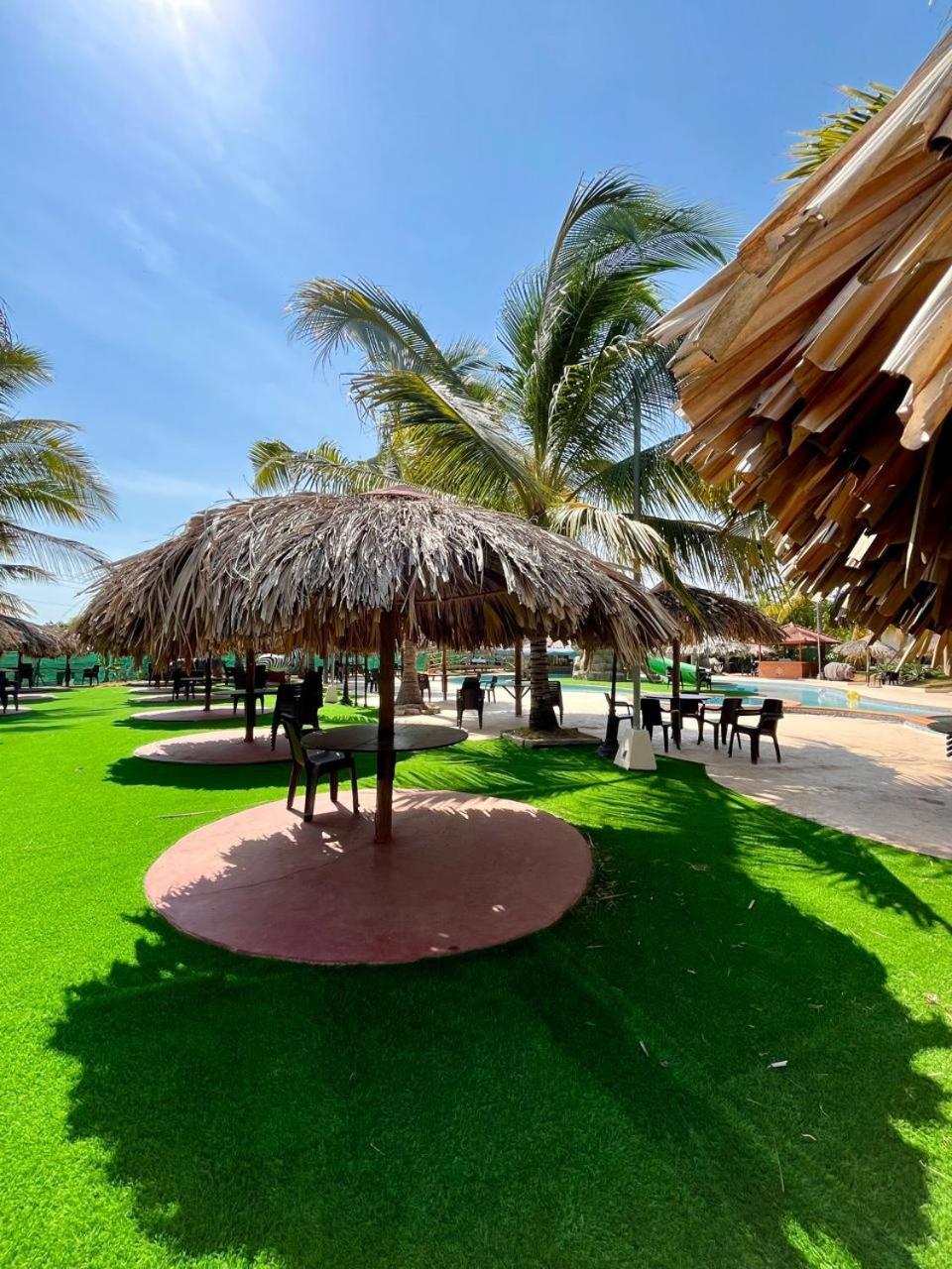 Paradise Resort Los Santos Exterior photo